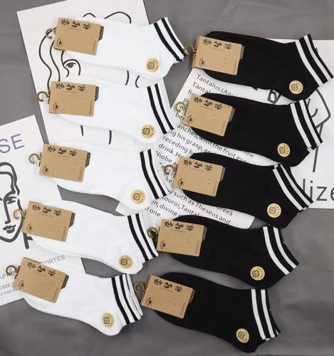 Classic Black and White Two Bars Ankle Socks Sports and Leisure Socks Men and Women Socks Spring and Autumn Women‘s Shallow Mouth Summer Short Cotton Socks