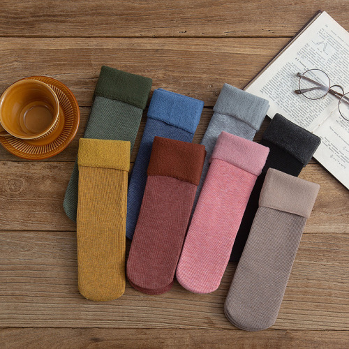 2023 Autumn and Winter Fleece-Lined Thickened Vertical Stripes Cotton Middle Tube Socks Women‘s Warm Color Thick Socks One Piece Dropshipping