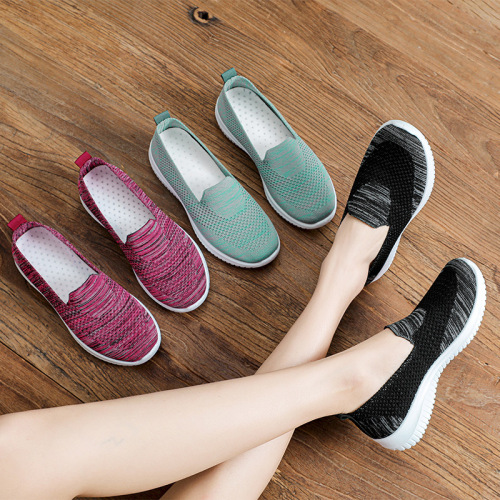 2022 New Old Beijing Cloth Shoes Middle-Aged and Elderly Flying Woven Women‘s Mom Shoes Breathable Women‘s Shoes Mesh Casual Shoes