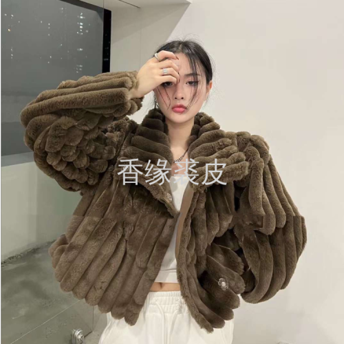 Winter New Korean Style Elegant Rabbit Fur Vertical Stripes Warm Lapel Loose Short Fur Faux Fur Coat Women