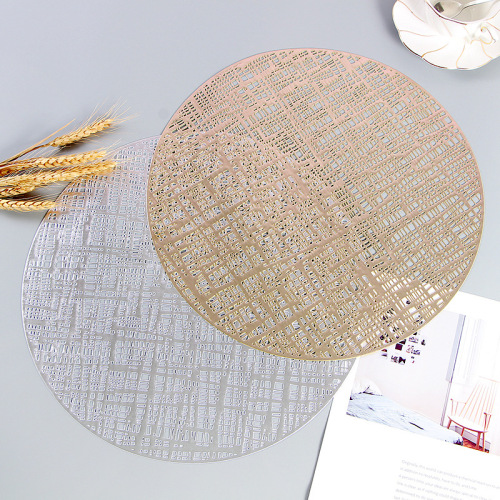 European and American Christmas Placemat Affordable Luxury Style Gilding PVC Insulated round Dining Table Cushion Yiwu Cross-Border Spot Delivery