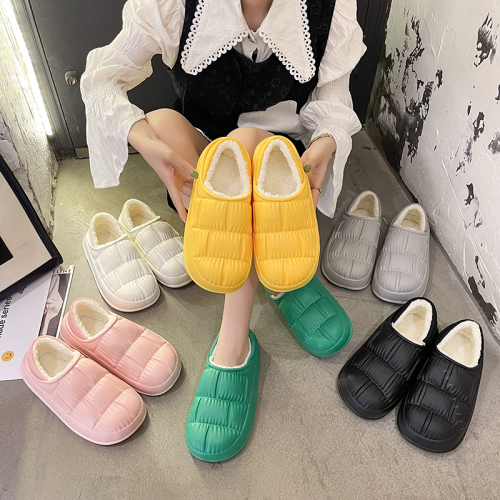 internet celebrity down jacket with a feeling of drooping cotton slippers women‘s winter warm indoor home bag heel plus velvet couple non-slip men‘s shoes
