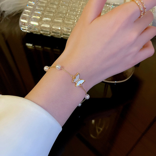 INS Trendy High-Grade Butterfly Fritillary Bracelet Women‘s Retro Simple Elegant Pearl Bracelet Special Interest Light Luxury Hand Jewelry