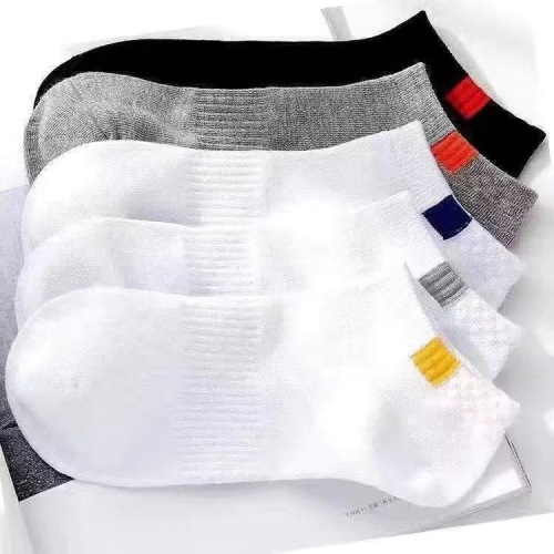 Men‘s Mid-Calf Spring and Autumn Ins Fashionable White Solid Color Breathable Couple Ankle Socks Athletic Socks Women‘s Casual Wholesale Boat Socks