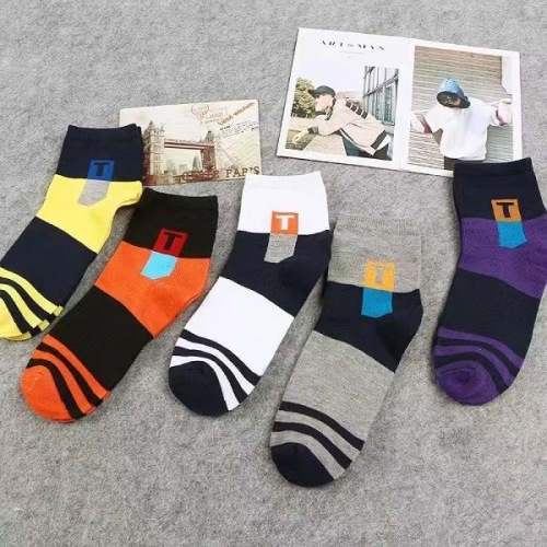 Socks Men‘s Summer Thin Color Trendy Ankle Support Breathable Sports Socks Short Casual Men‘s Socks Wholesale Stall Socks