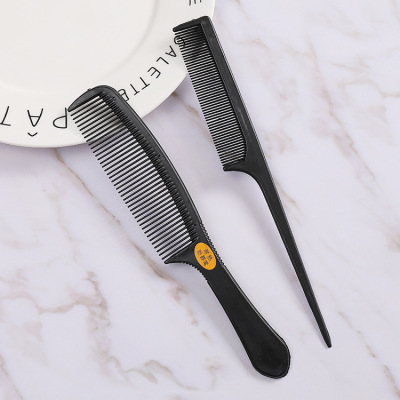 Factory Yiwu Small Commodity 2 Pieces Set Comb Black Comb Pointed Tail Comb Set Comb 1 Yuan Shop Wholesale