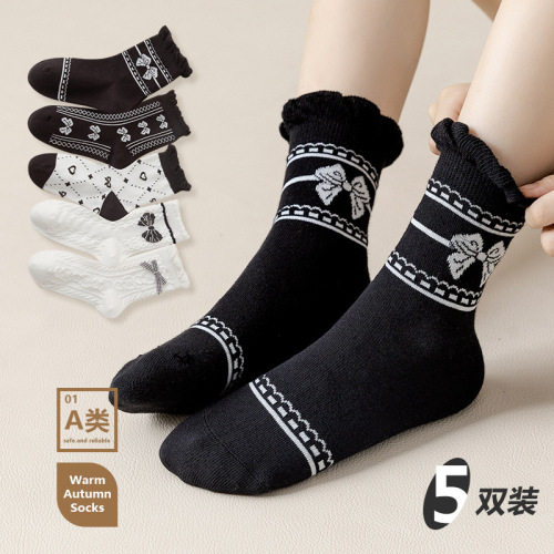 22 autumn and winter children‘s socks black and white love girl‘s socks lace bowknot cotton socks lolita style girls‘ socks wholesale