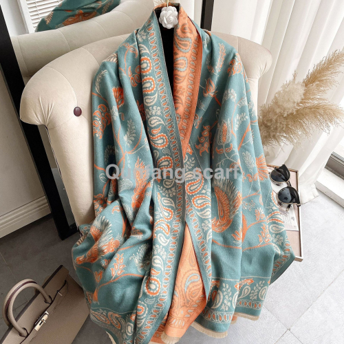 2022 Autumn and Winter New Scarf Bird and Flower Painting
Popular Double-Sided Shawl Scarf
