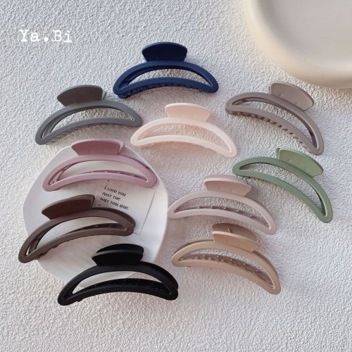 south korea dongdaemun simple fresh curved semicircle large hair clip updo hair grip temperament go out with hair accessories