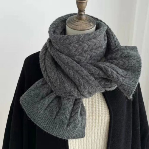 retro style men‘s and women‘s universal winter warm thickened wool knitted scarf