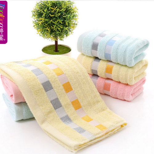 Three-Color Plaid Super Soft Coral Fleece Towel Stall Economical Absorbent Durable Lint-Free Fade One Piece Dropshipping