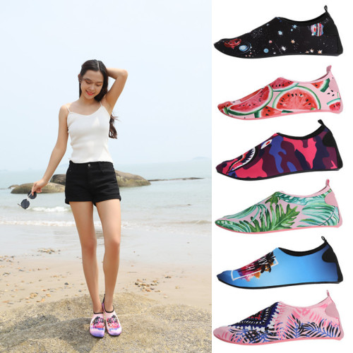 Yoga Men‘s and Women‘s Skiing Shoes Beach Shoes Skin Sticking soft Socks Outdoor Shoes Swimming Shoes Beach Wading Shoes