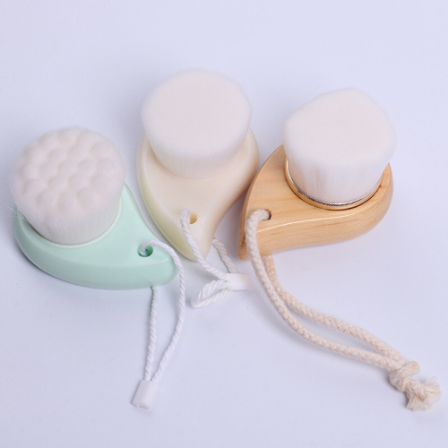 Wooden Handle Facial Brush with Rope Hanging Facial Brush Beauty Tools