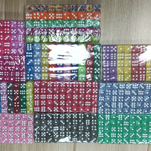 color dice of various specifications， color solid， transparent color