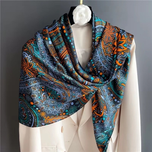 New 110 × 110 Large Cashew Square Scarf Satin Printed Silk Scarf Brocade Forged Artificial Silk Headcloth