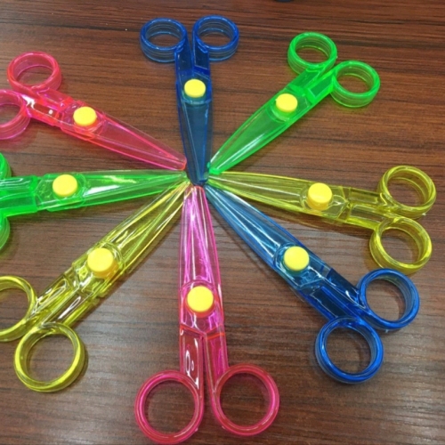 Wholesale Cute Children‘s Paper Cutting Scissors Full Plastic Safety Scissors Paper Cutting Special Do Not Hurt Hands