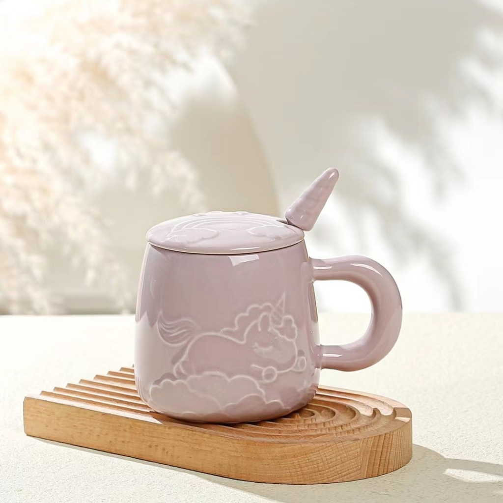 Unicorn ceramic cup embossed mug color glaze Coffee Cup Cup with spoon lid cute breakfast cup.